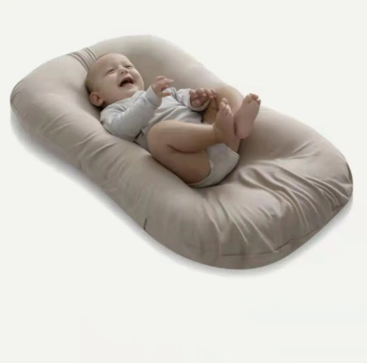 Portable Bionic Bed for Newborn Baby Comfort